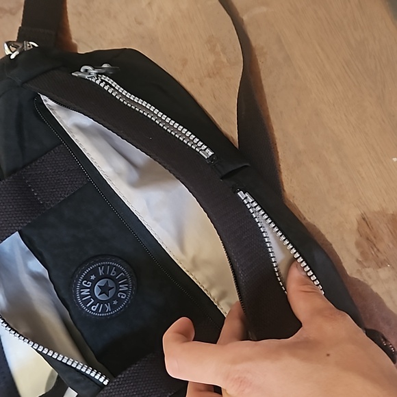 Black Kipling Small Crossbody - Picture 7 of 7